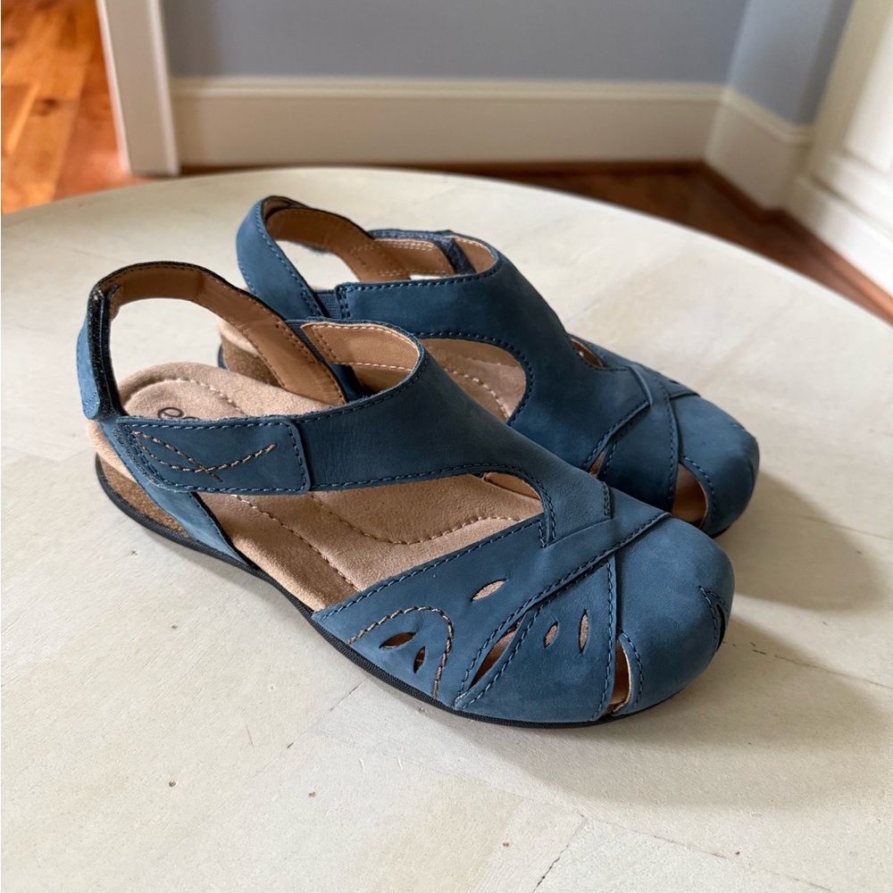 Earth Origins Women's Blue Slingback Sandals